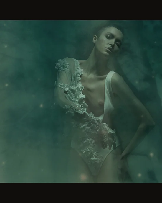 She Who Floats Between Worlds